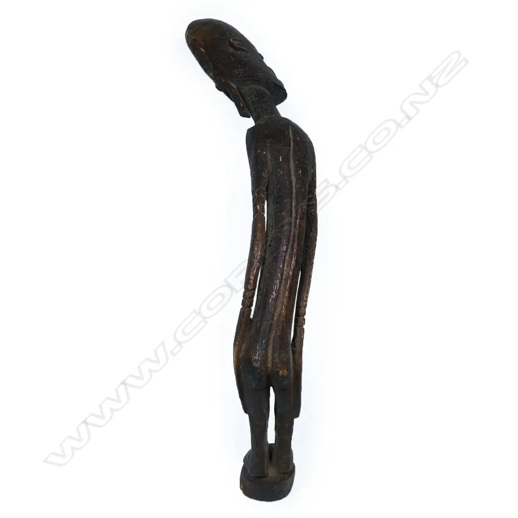 A large tribal ancestral figure, Image 1++